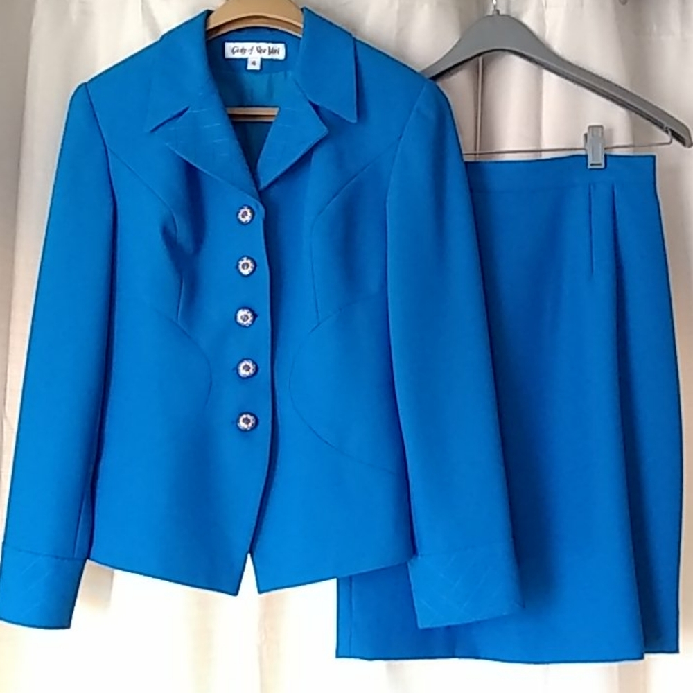 Vintage glory of new York suit set size 4